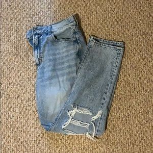 Size 10 American Eagle mom jean